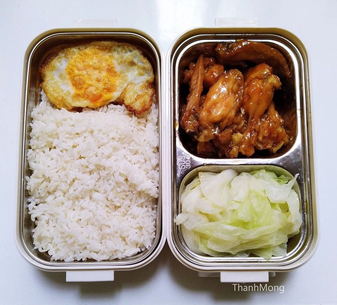 Đồ ăn healthy mang đi làm tiện lợi là cách xây dựng thực đơn cân bằng cho người bận rộn